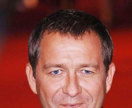 Sean Pertwee