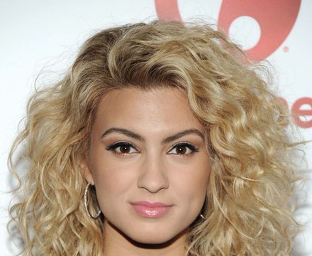 Tori Kelly